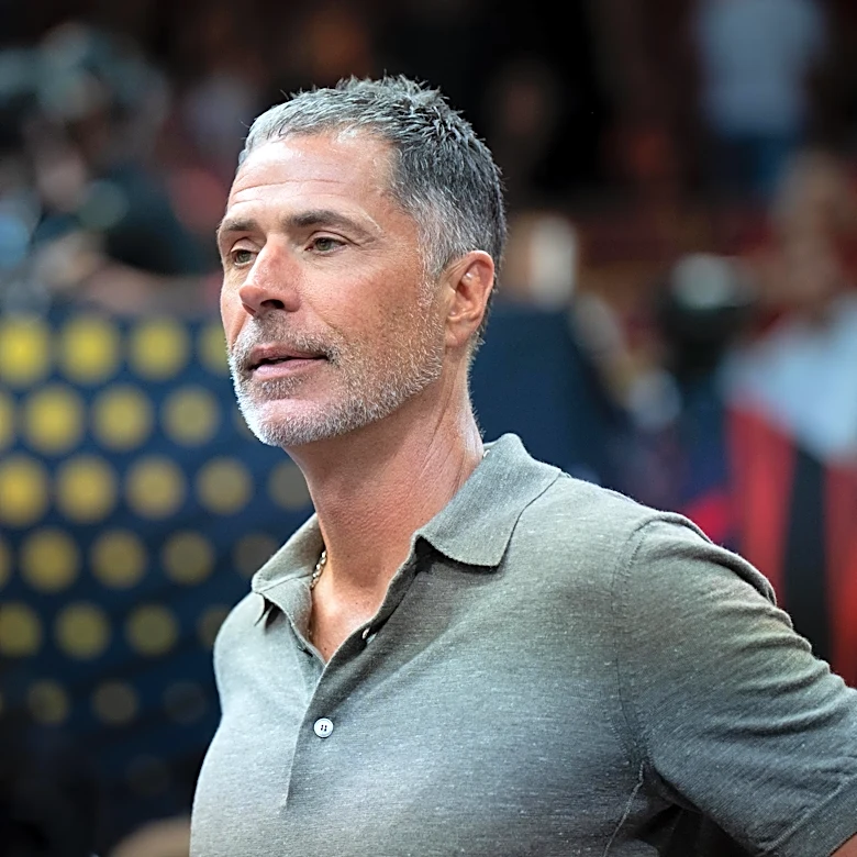 Can the front office turn the Lakers into contenders?