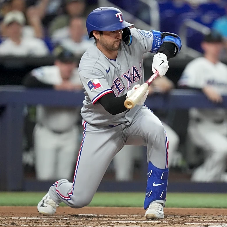 38-41 – Rangers waste early chances, fall to Marlins 6-4