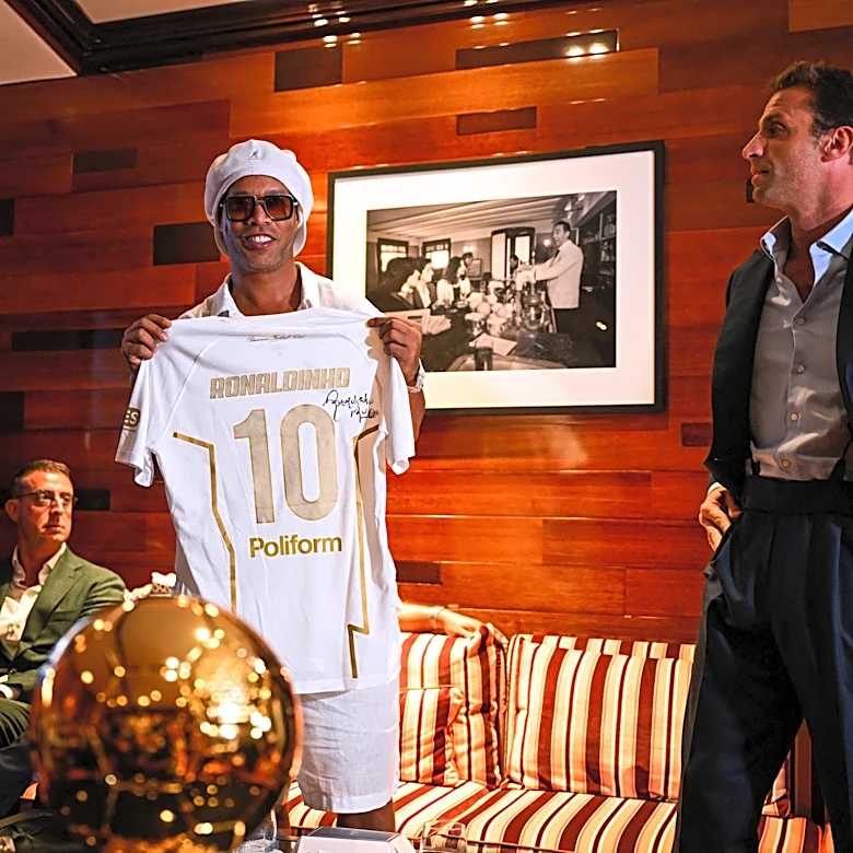 Barcelona legend Ronaldinho signs for Ravenna aged 46, will play ‘at least one match’ for Serie C side