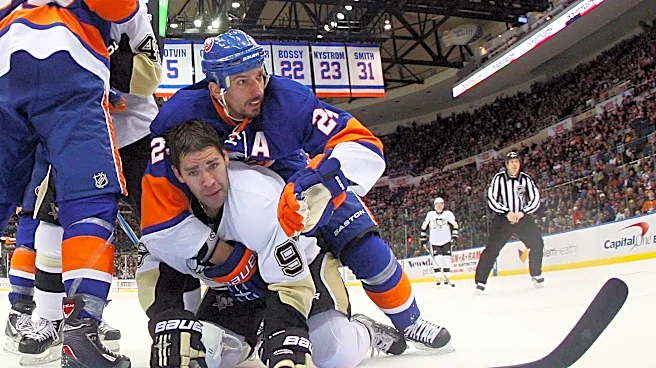 Islanders & NHL News: DuPuis joins Isles; big trades keep coming