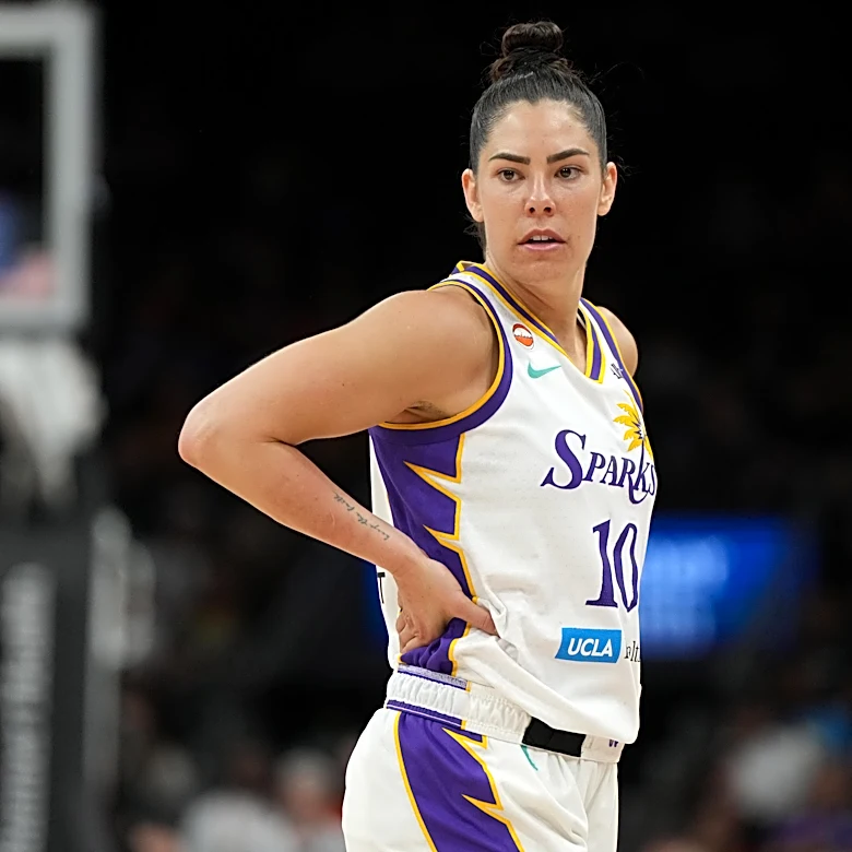 Kelsey Plum to be re-evaluated in four weeks with lower leg injury