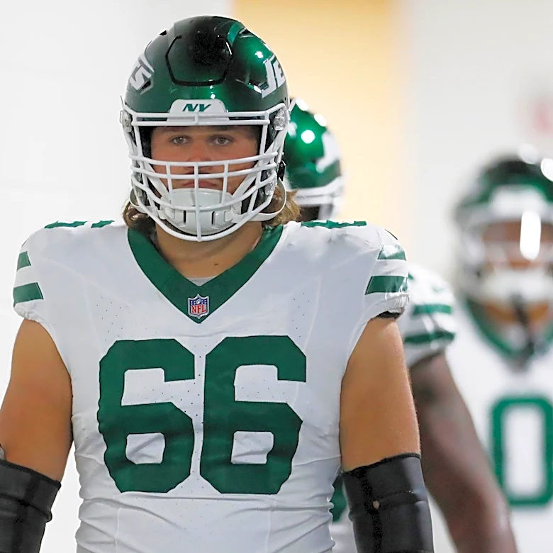 Jets Reacts Survey: Are you happy with Joe Tippmann’s contract?