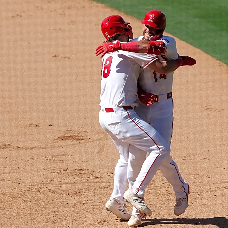Orioles embarrass themselves in extra innings, lose 7-6 to Angels