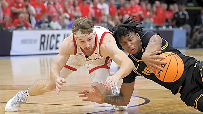 Suns to sign Nebraska’s Sam Hoiberg