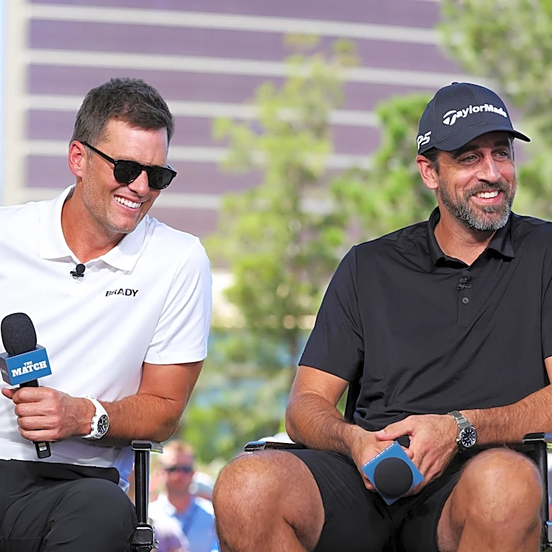 Tom Brady gives ultimate praise to Aaron Rodgers