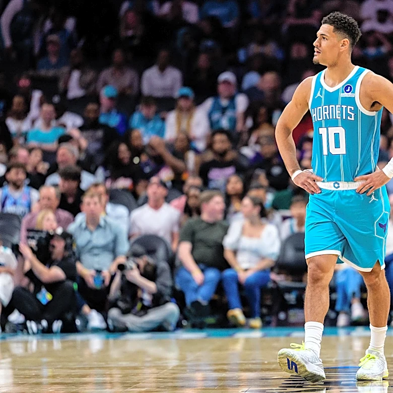 Ex-Arizona guard Josh Green dealt to Timberwolves in trade involving LaMelo Ball