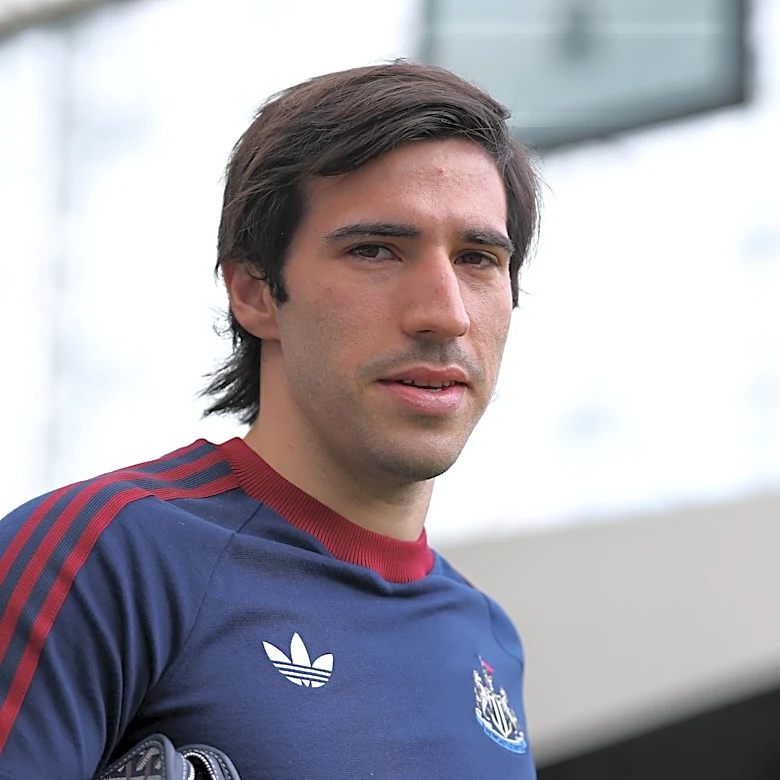 REPORT: Tottenham have second £75m offer for Sandro Tonali refused by Newcastle
