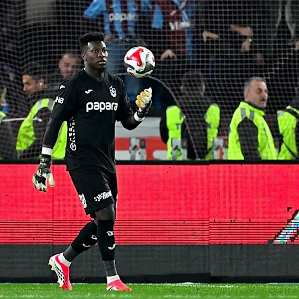 Manchester United agree fresh loan for Andre Onana to Trabzonspor