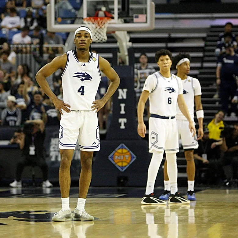 Suns sign undrafted free agent Corey Camper Jr.