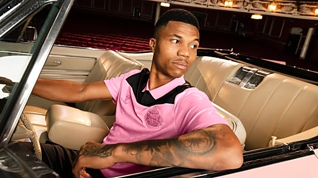 Elvis Comeback Special – The Return Of Sunderland’s Football Pink