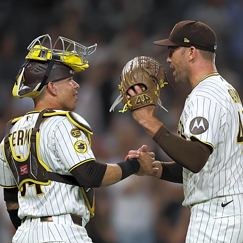 The Padres have problems behind the plate