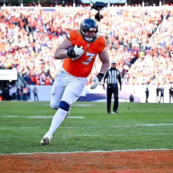 Denver Broncos roster review: Offensive tackle Frank Crum