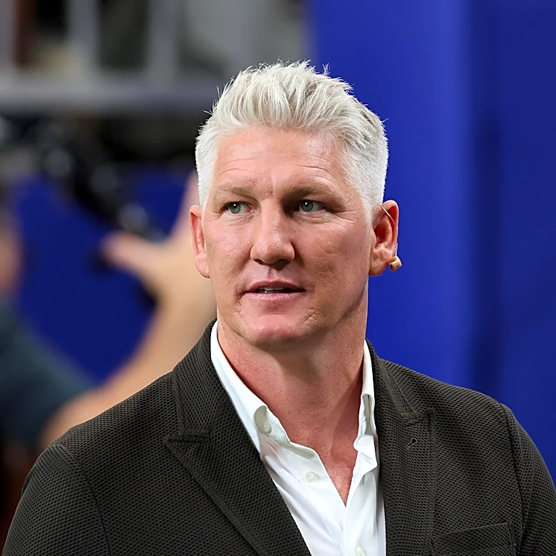 Bastian Schweinsteiger breaks down Germany’s issues vs. Ecuador