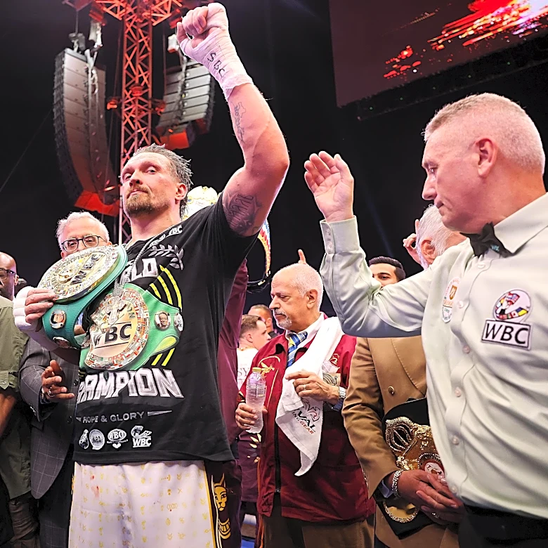 Oleksandr Usyk announces he’s vacating all 3 titles in shocking career update