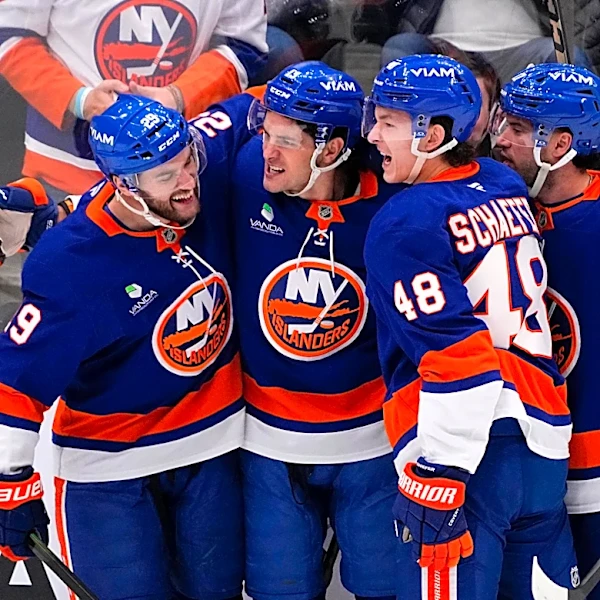 Islanders Draft Day Updates: DeAngelo re-signed, calls on Barzal