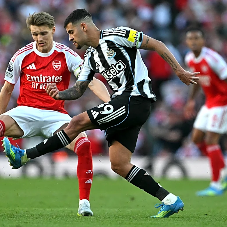 Arsenal Set to Submit Improved Bruno Offer to Newcastle: Report