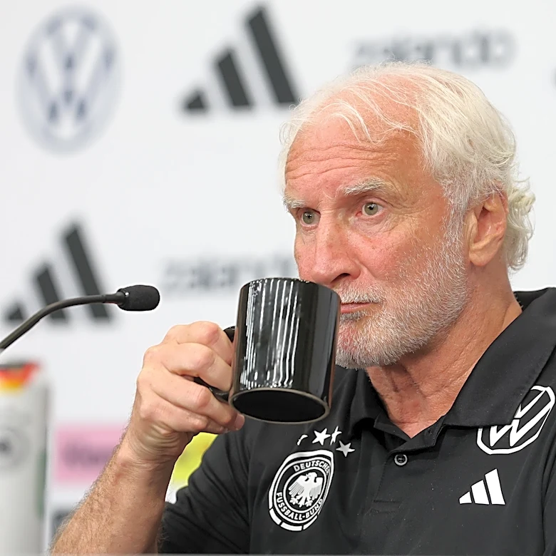 Germany’s Rudi Völler expecting big response after Ecuador loss