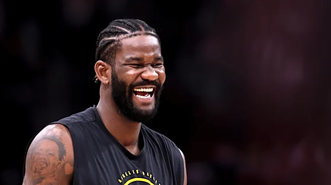 Deandre Ayton expected to pick up player option