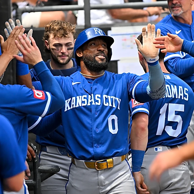 Royals take finale on southside against White Sox