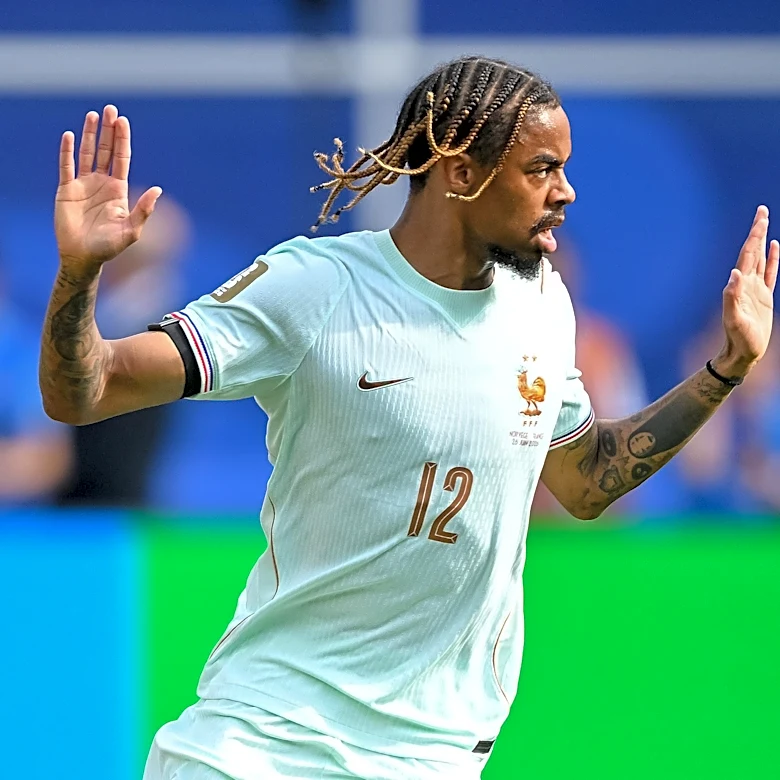 Rumour Mongering: Liverpool Look to Barcola After Diomande Snub