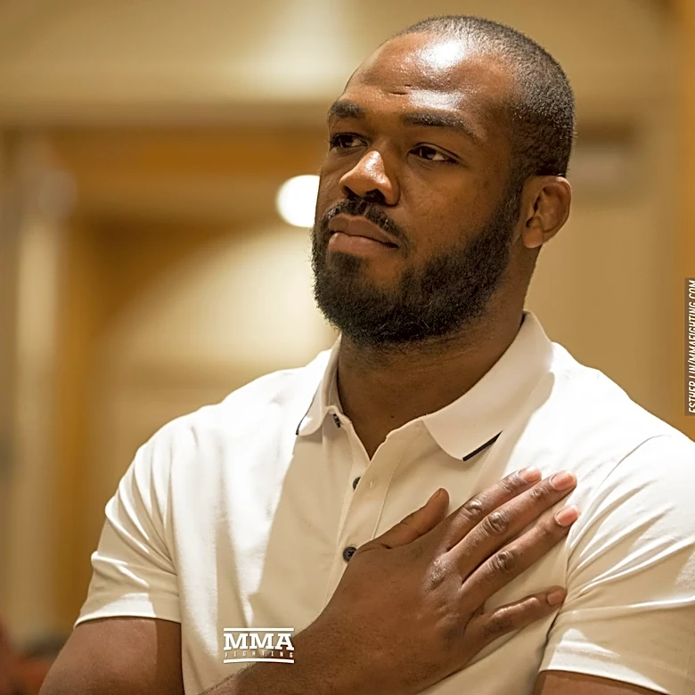 Morning Report | Jon Jones shows support for Dustin Poirier after recent arrest: ‘We’ve all been drunk’