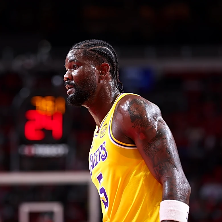 Deandre Ayton to pick up player option for 2026-27 season