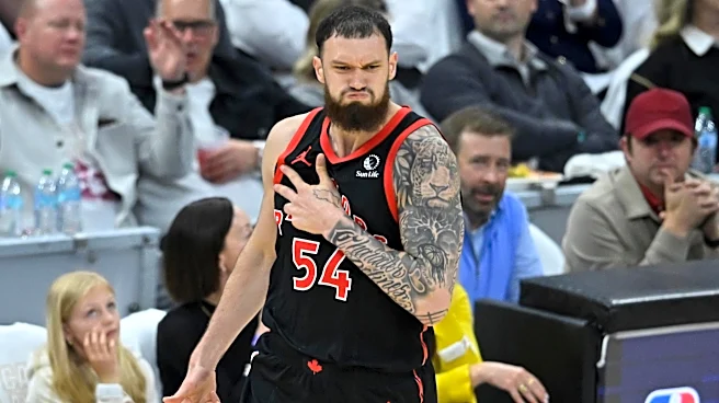 Sandro Mamukelashvili declines player option, hits free agency