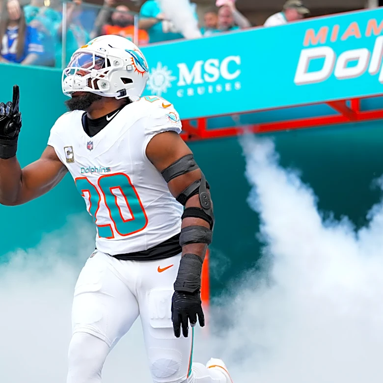 Jordyn Brooks praises Dolphins rookie linebacker Jacob Rodriguez