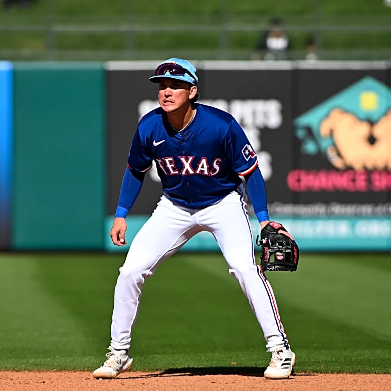 Rangers calling up Cauley, per reports