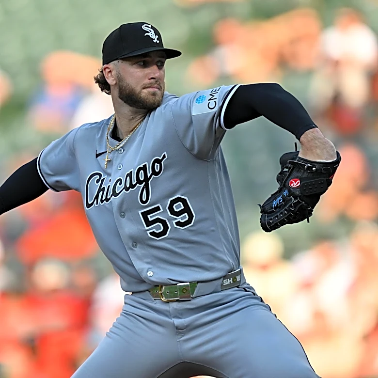 Late surge lifts White Sox past Orioles, 8-2