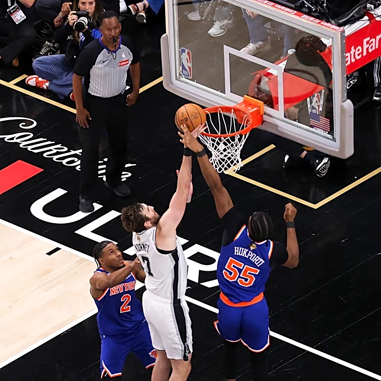 REPORT: Knicks do not extend offer to Ariel Hukporti, making him an unrestricted free agent