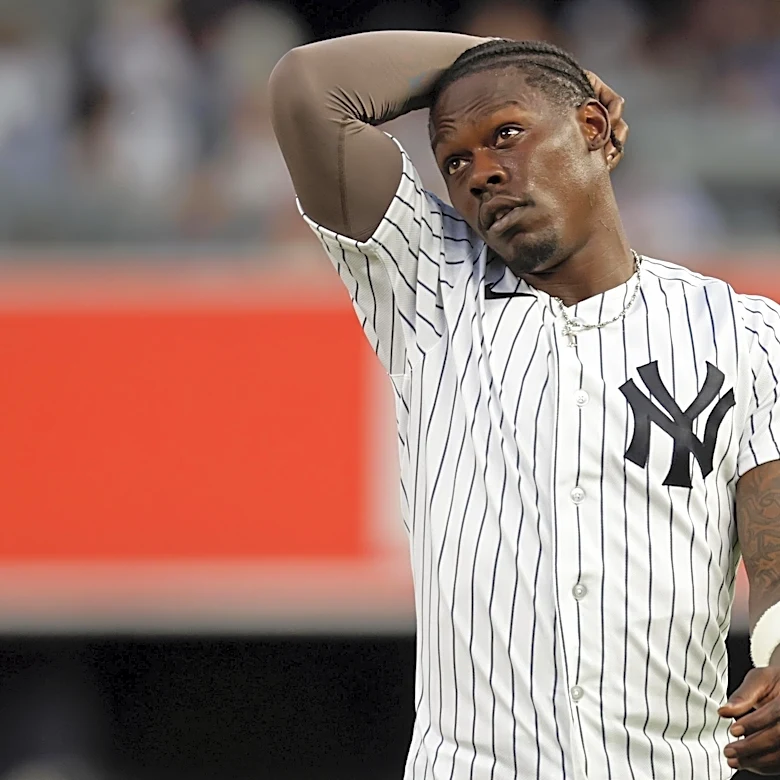 Yankees news: Jazz Chisholm Jr. leaves Monday’s game with injury