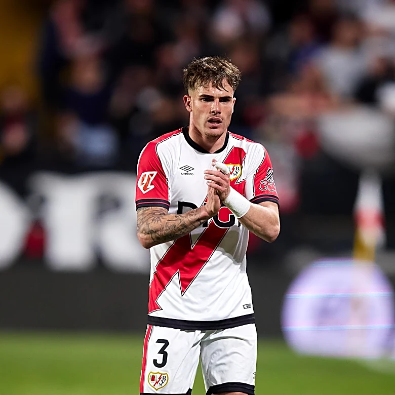Chelsea ‘open talks’ with Rayo Vallecano for Pep Chavarría — reports