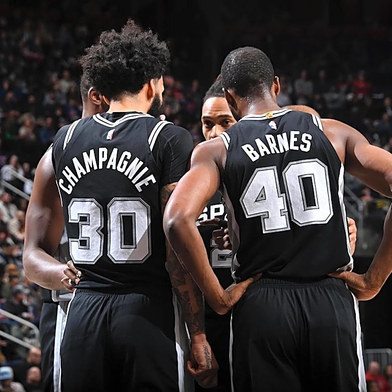 The Spurs are taking a cautious, patient approach to free agency