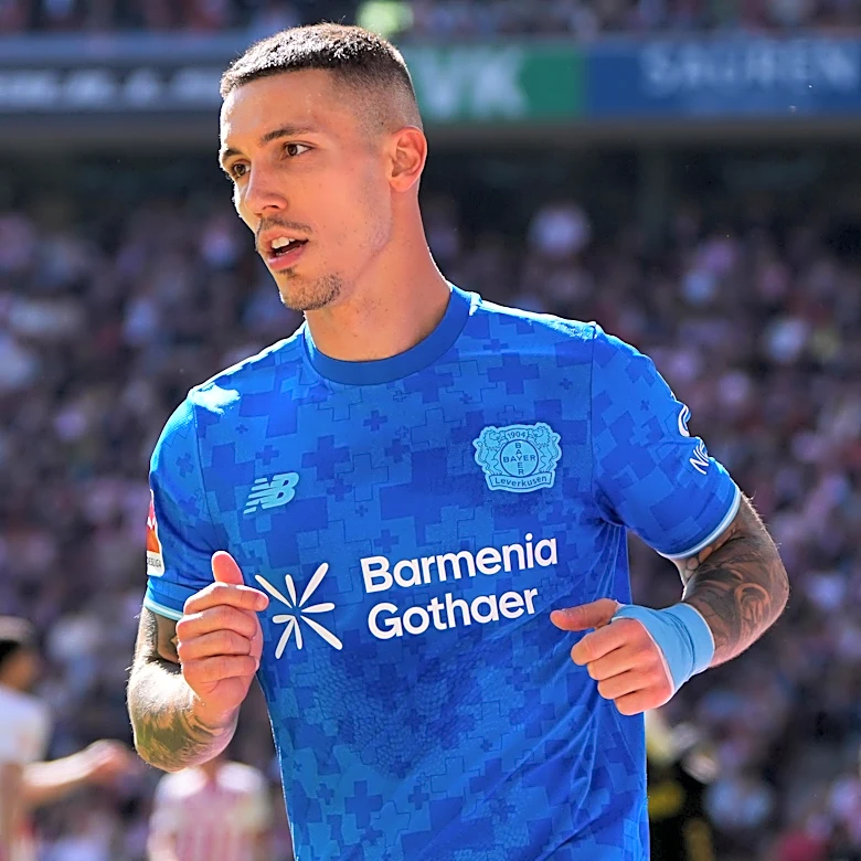 Atlético sign Álex Grimaldo from Bayer Leverkusen