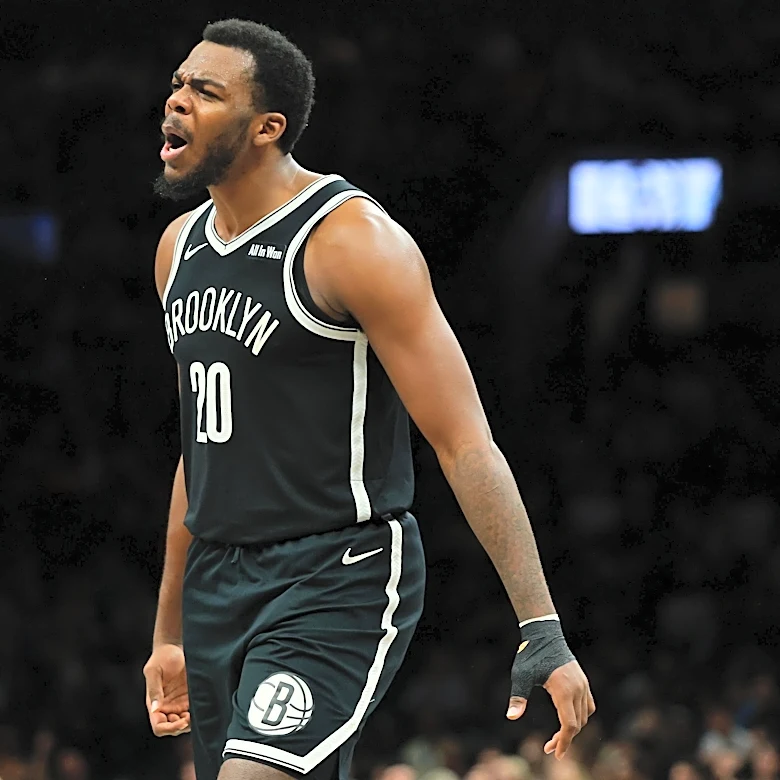 Day’Ron Sharpe re-signs with Brooklyn Nets