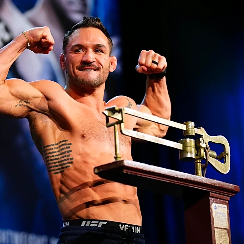 Video: Michael Chandler stuns UFC fans with staggering 40-pound weight gain after White House whooping
