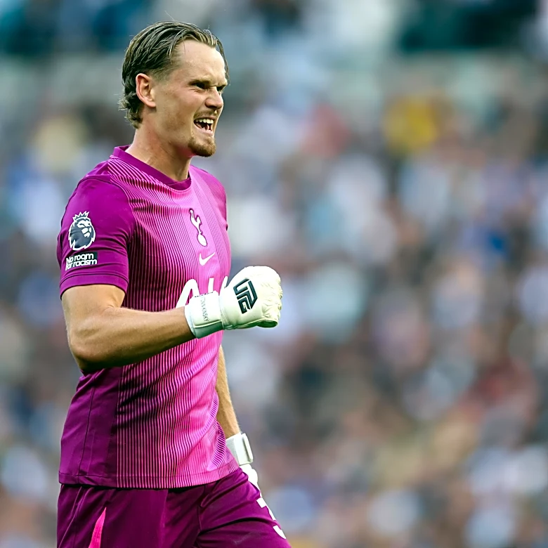 DONE DEAL: Antonin Kinsky signs Tottenham contract extension