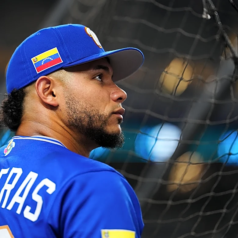 Venezuelan Red Sox showing immense strength in the midst of tragedy following earthquakes