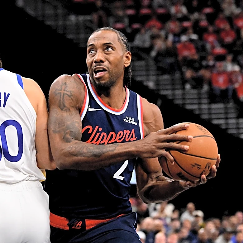 Clippers send Kawhi Leonard to Raptors