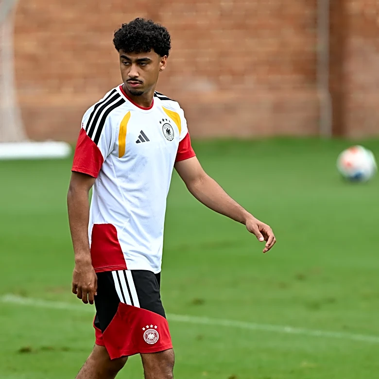 Bayern Munich closing in on Nathaniel Brown as medical gets scheduled