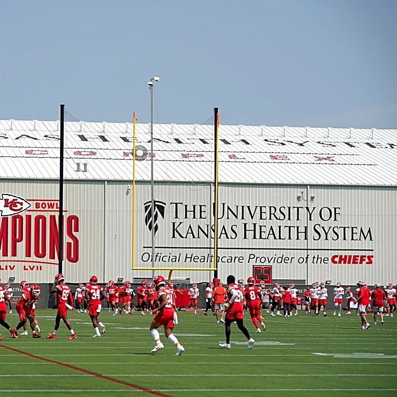 Chiefs News 7/1: ESPN gives Kansas City’s offseason a C+
