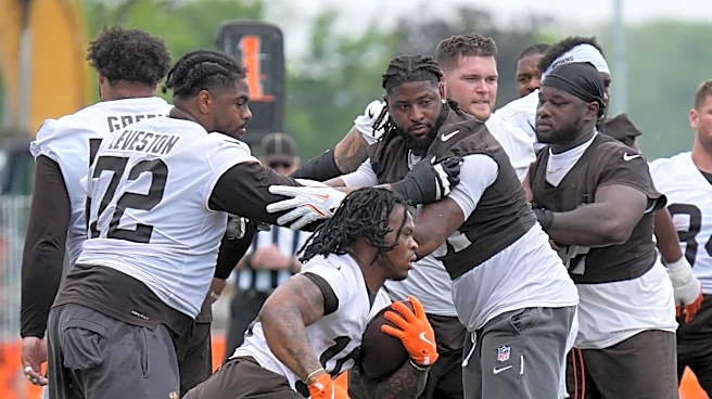 Daily Dawg Chow (7/1): Run it like it is 1985?