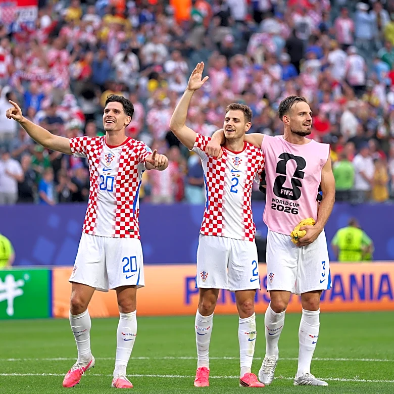 Bayern Munich’s Josip Stanišić happy with World Cup performances, but says team comes first