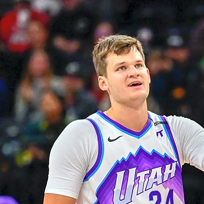 BREAKING NEWS: Utah Jazz send Walker Kessler to the Los Angeles Lakers