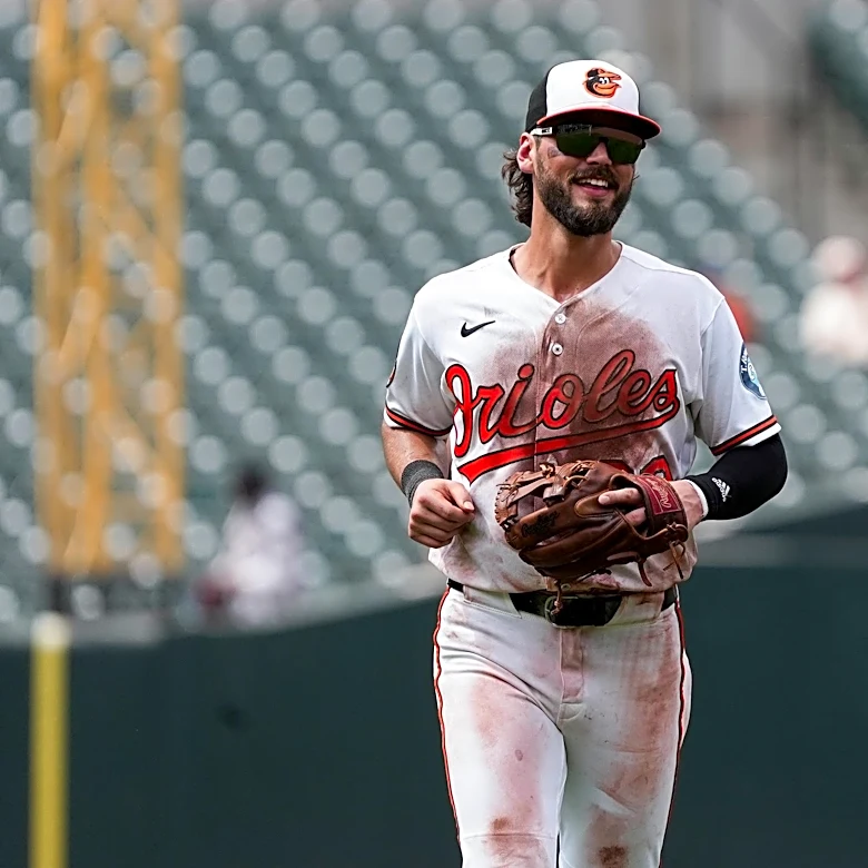 Orioles avoid sweep by White Sox as bats show up for Kremer’s return