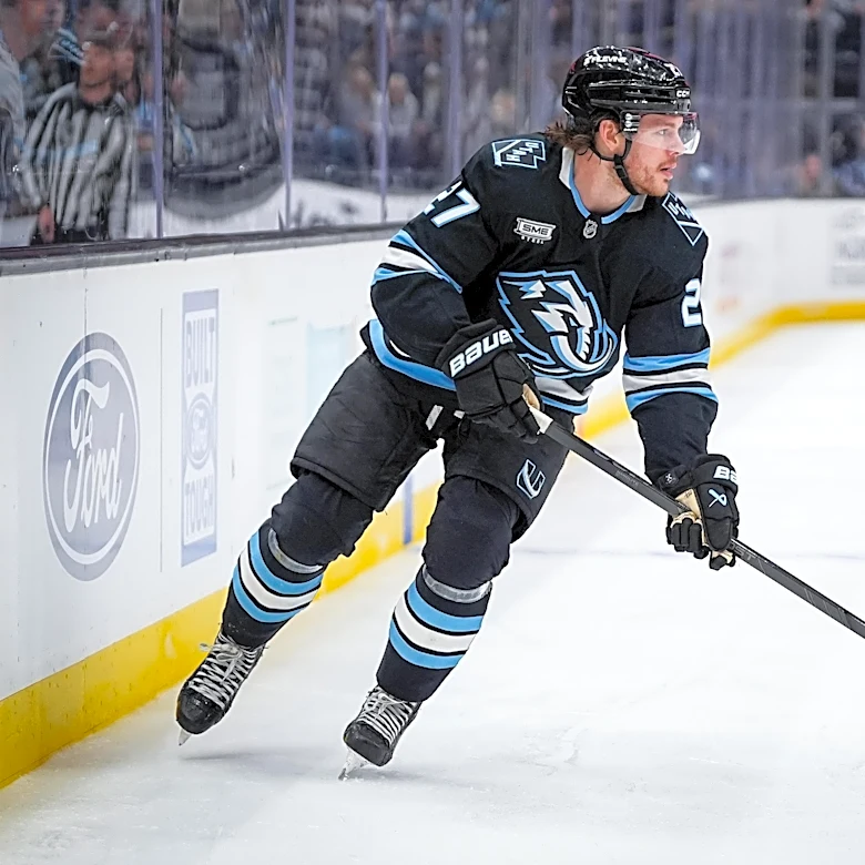Devils Offer Sheet Mammoth C Barrett Hayton for 1-Year, $4.775M
