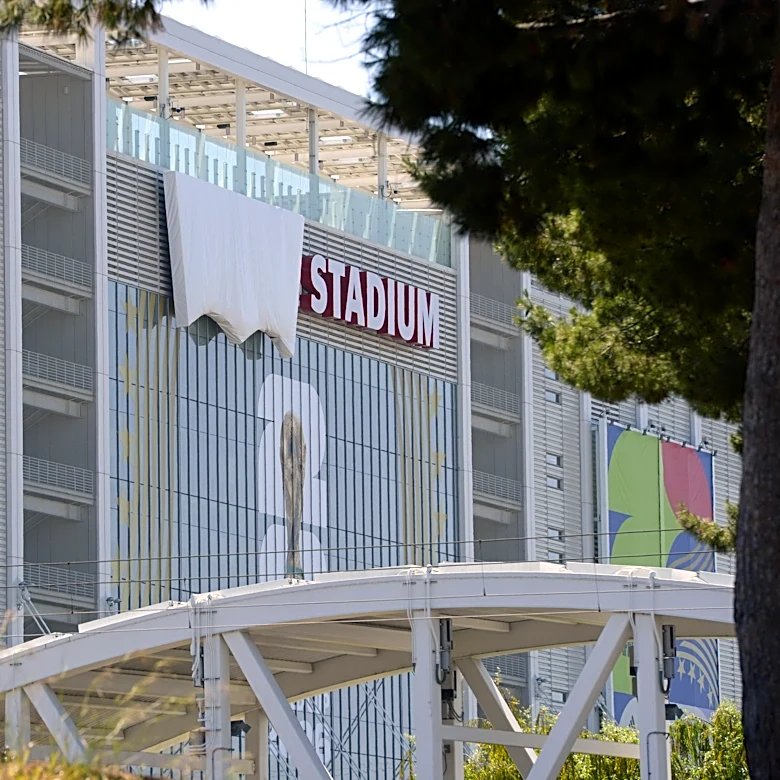 49ers News: Levi’s has been blessed