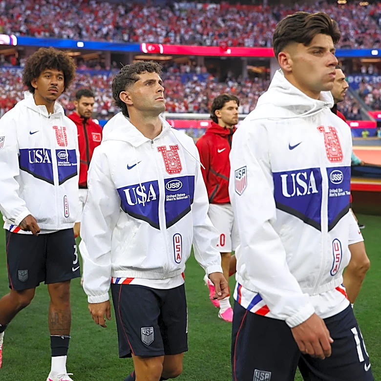 Thursday Flakes: USA Wins, World Cup Drama and More