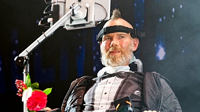 Saints legend Steve Gleason shows support for Chris Johnson following ALS diagnosis